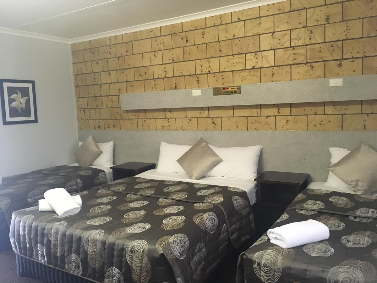 True Blue Motor Inn Rockhampton Kültér fotó