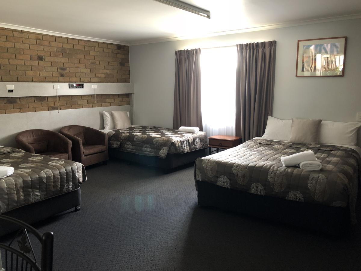 True Blue Motor Inn Rockhampton Kültér fotó