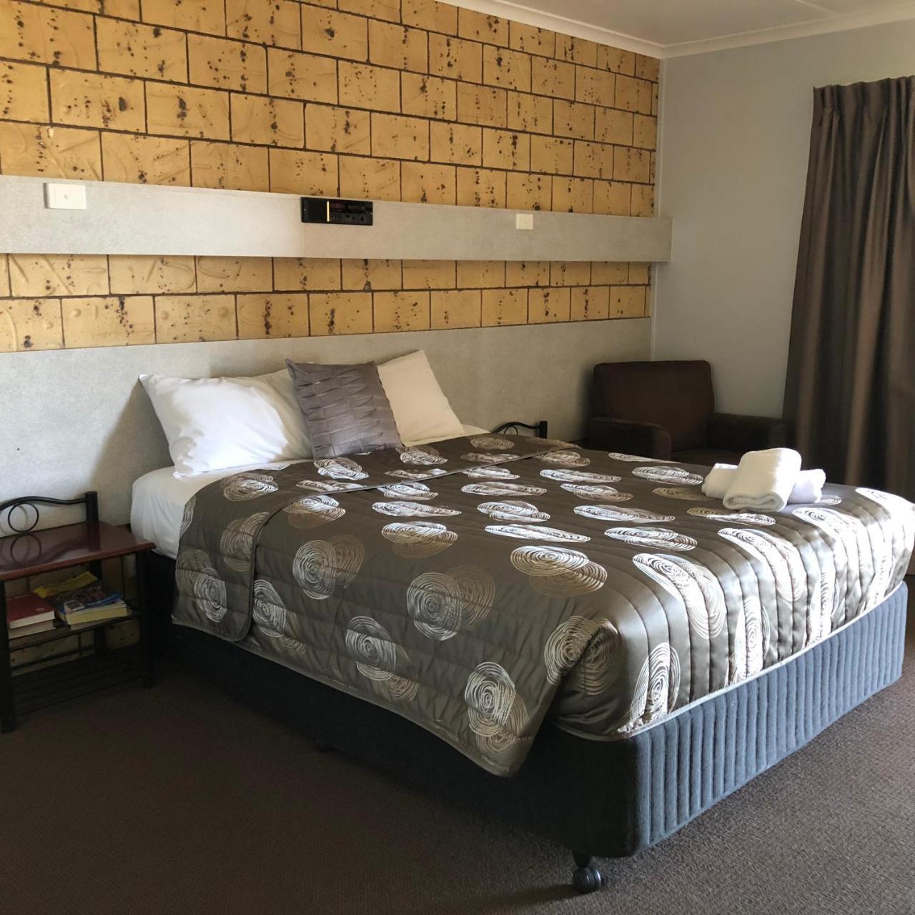 True Blue Motor Inn Rockhampton Kültér fotó