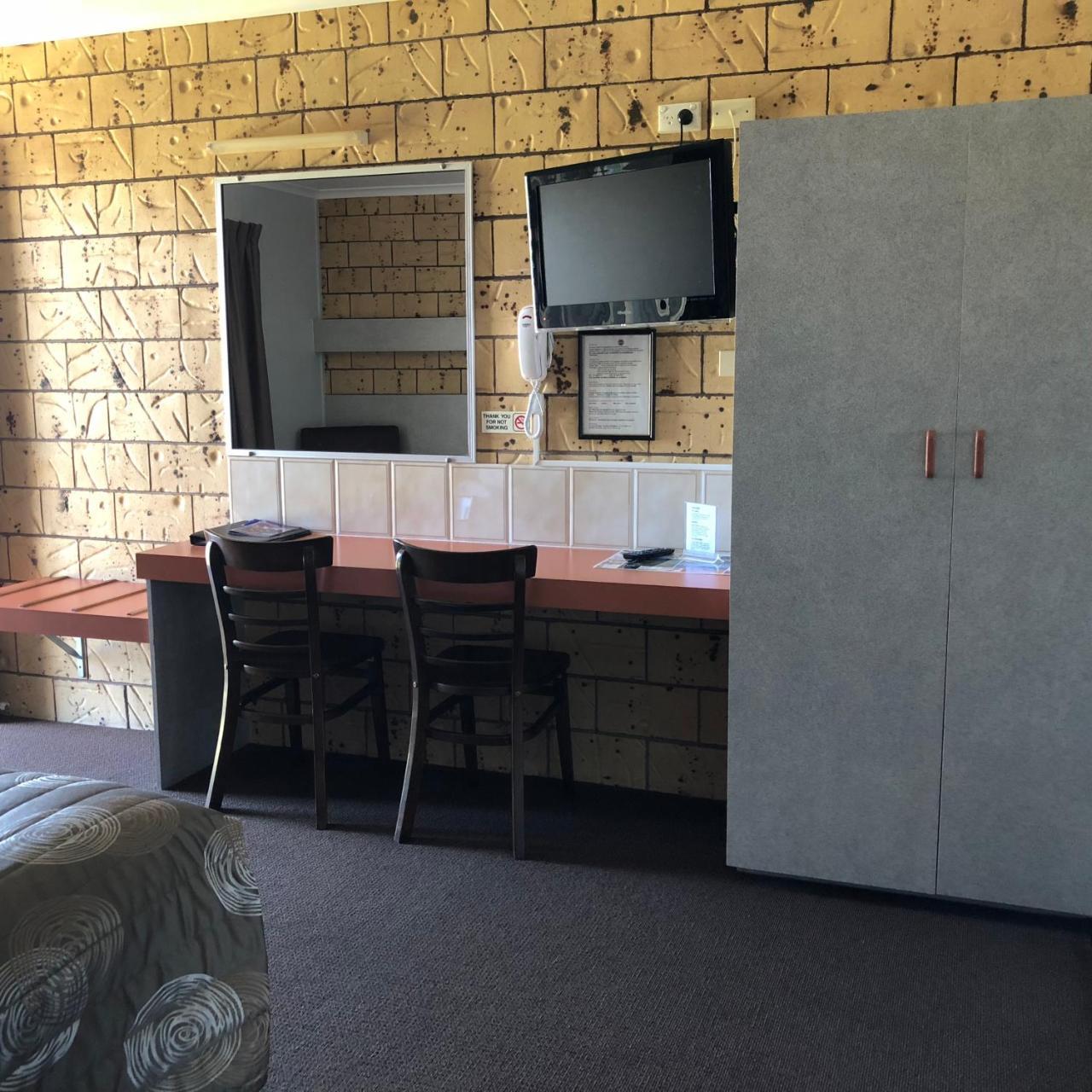 True Blue Motor Inn Rockhampton Kültér fotó
