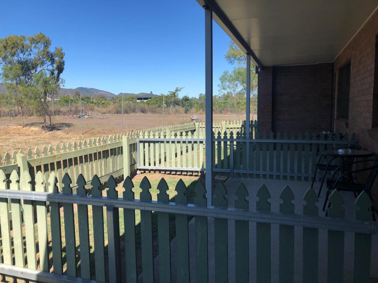 True Blue Motor Inn Rockhampton Kültér fotó